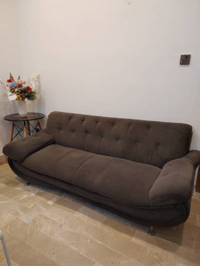 5-Seater Sofa Set – Excellent Condition