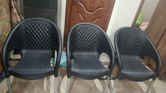 few time used chairs