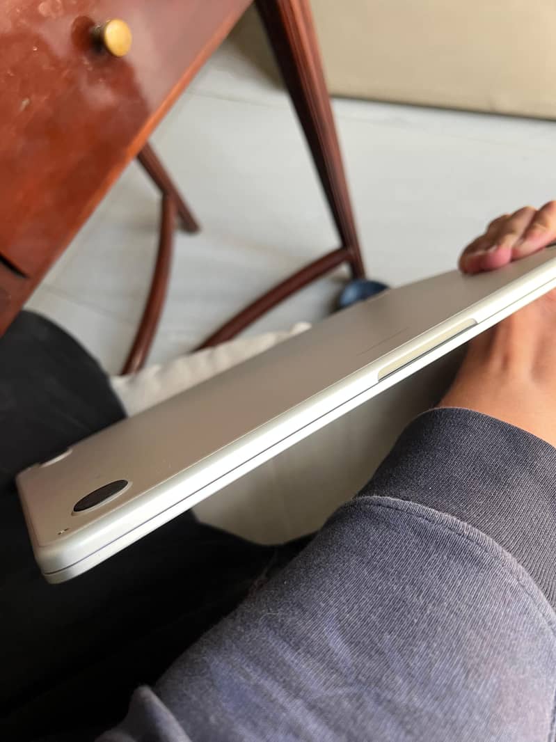 MacBook Pro M4 1