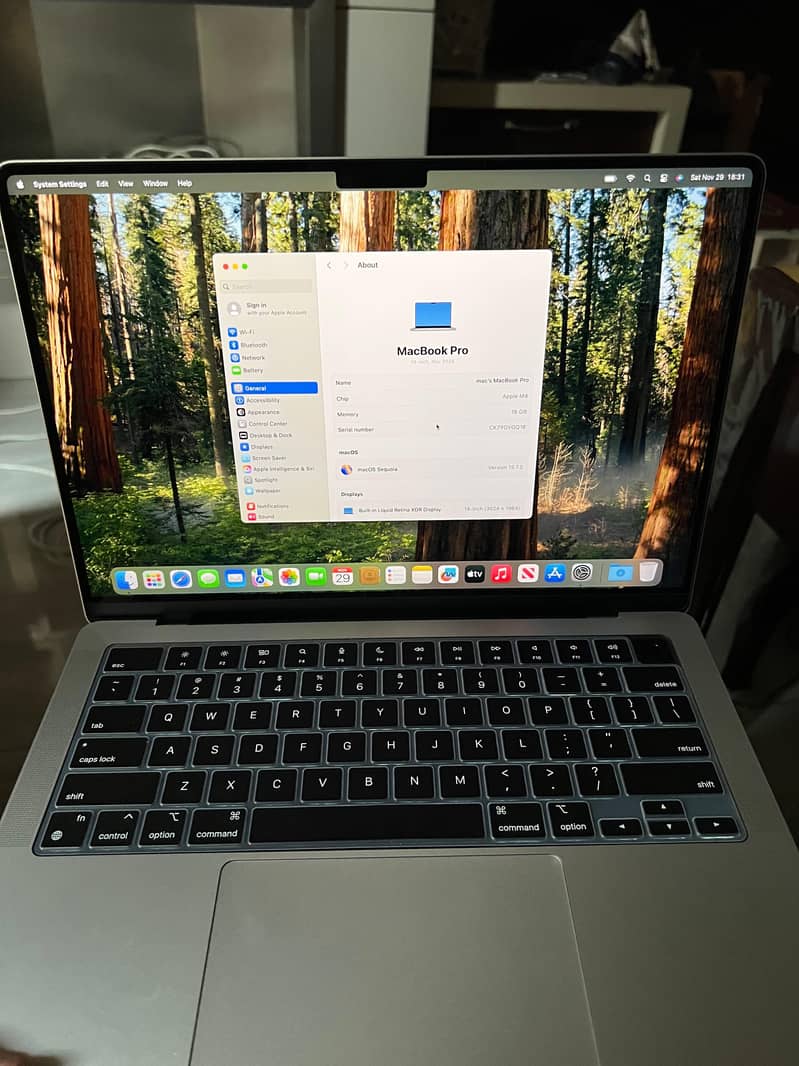 MacBook Pro M4 4
