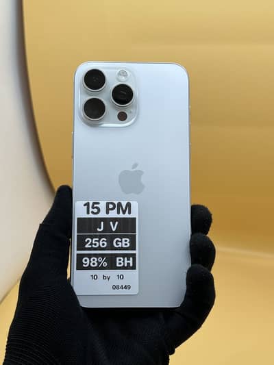 Apple iPhone 15 Pro Max Jv 256 GB 98% Battery Health 10 by 10