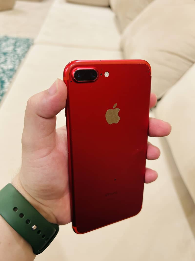 Apple iPhone 7 Plus 4
