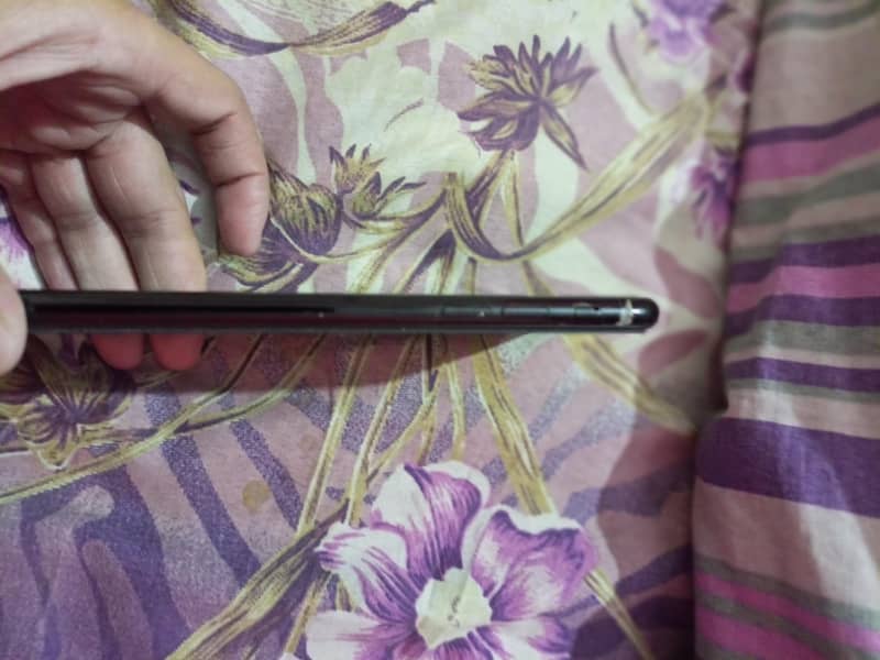 Apple iPhone 7 Plus 2