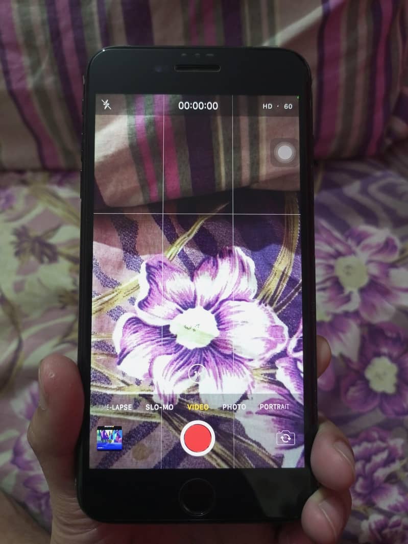 Apple iPhone 7 Plus 4