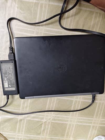 Dell 5470 i5 6th Gen