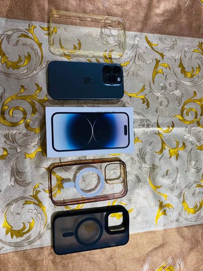 iphone 14 pro 1TB Factory unlocked Dual physical sim
