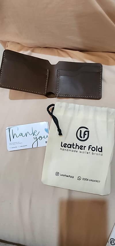 handcrafted leather wallet for men