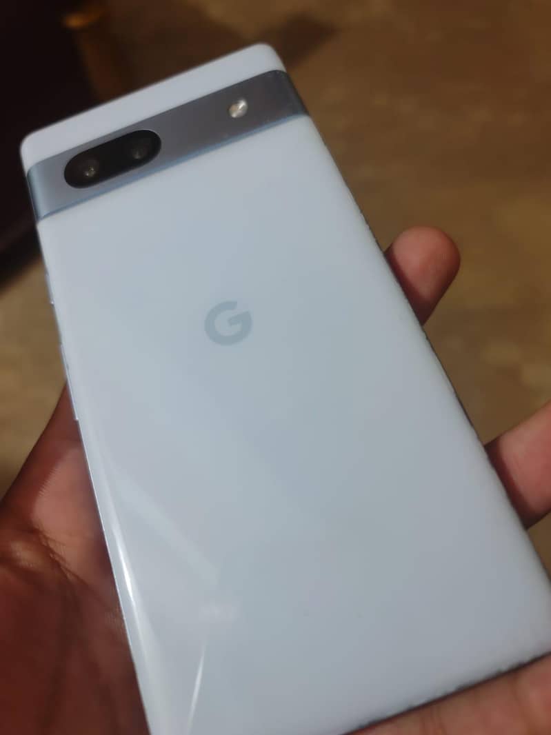 Google Pixel 7a 2