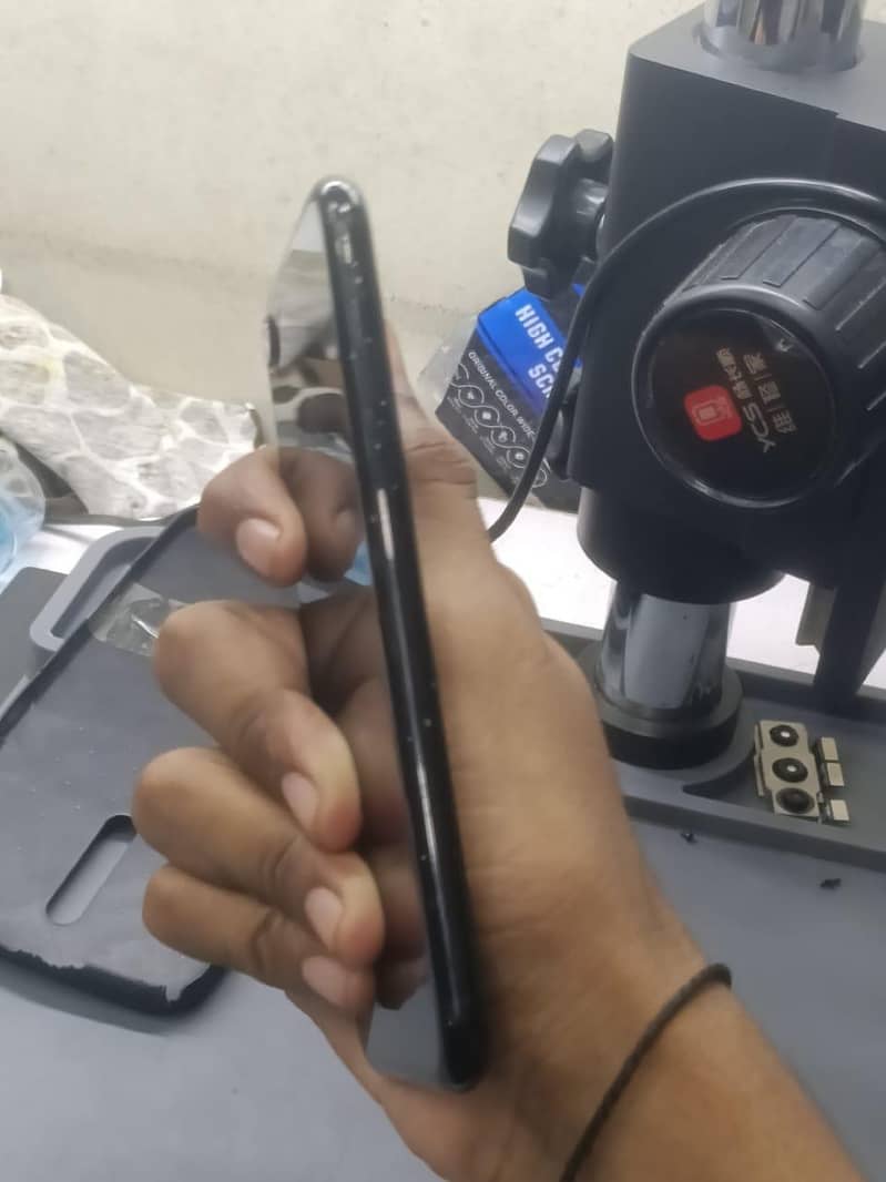 Apple iPhone 7 1