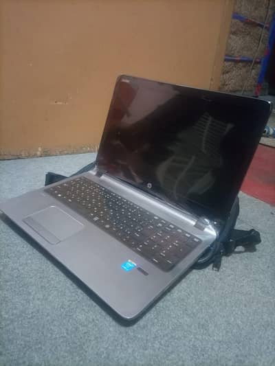 Hp450 G2  core i3 5th Generation 4 RAM 300 Hard Drive fingerprint