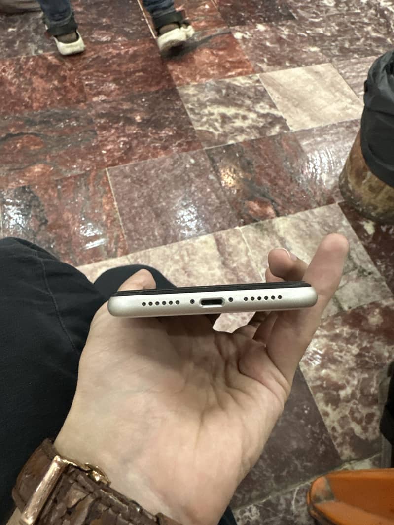 Iphone 11 3