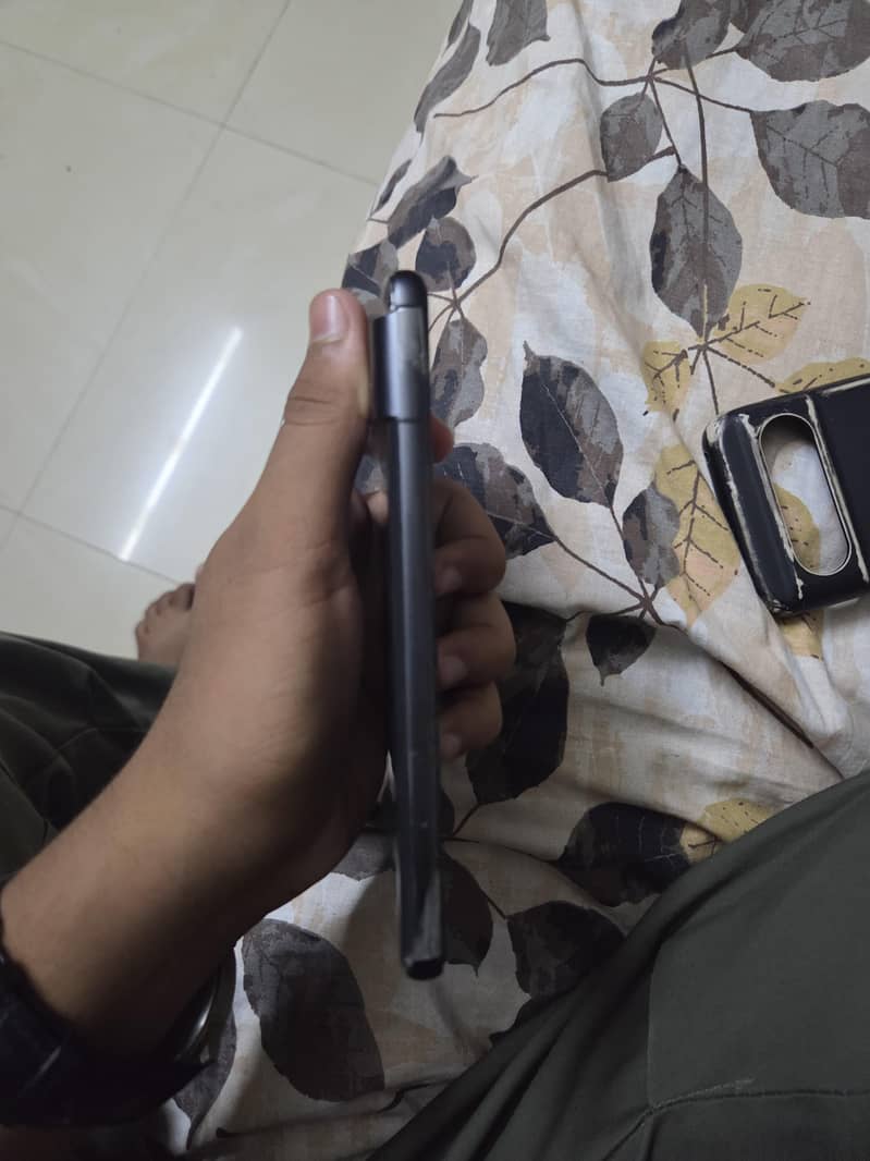 Google Pixel 8 1