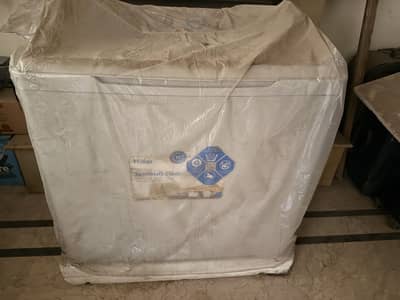 Haier HWM120-AS is a 12 kg twin-tub semi-automatic washing
