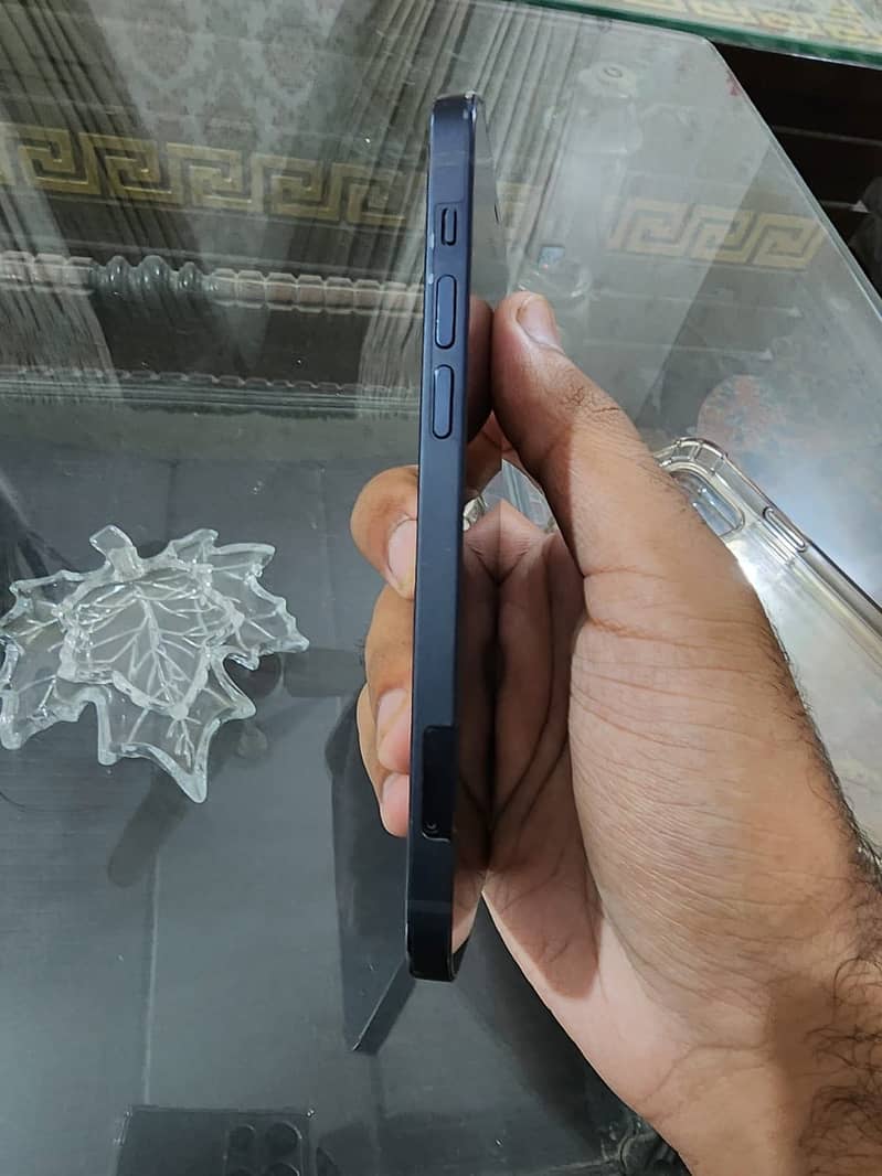 iPhone 12 2
