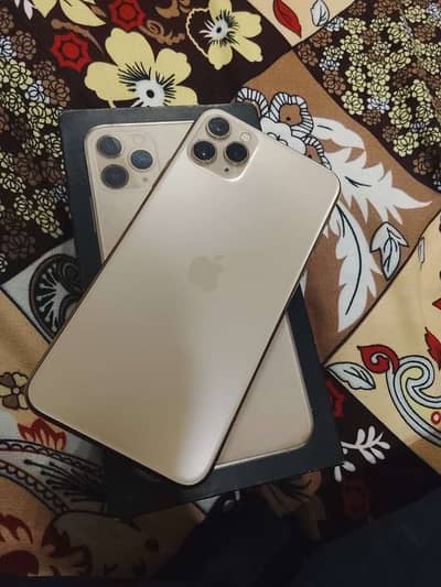 IPhone 11 Pro Max pta approved with box