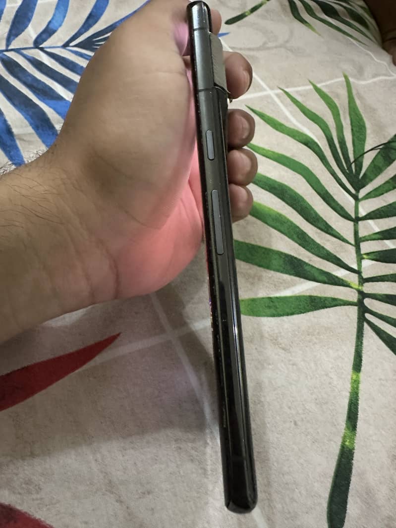 Google Pixel 7 Pro 4