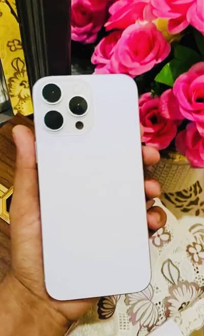 iPhone 16 Pro Max (256GB) White Titanium - 10/10 condition
