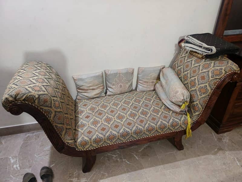 A complete Bedroom set 3