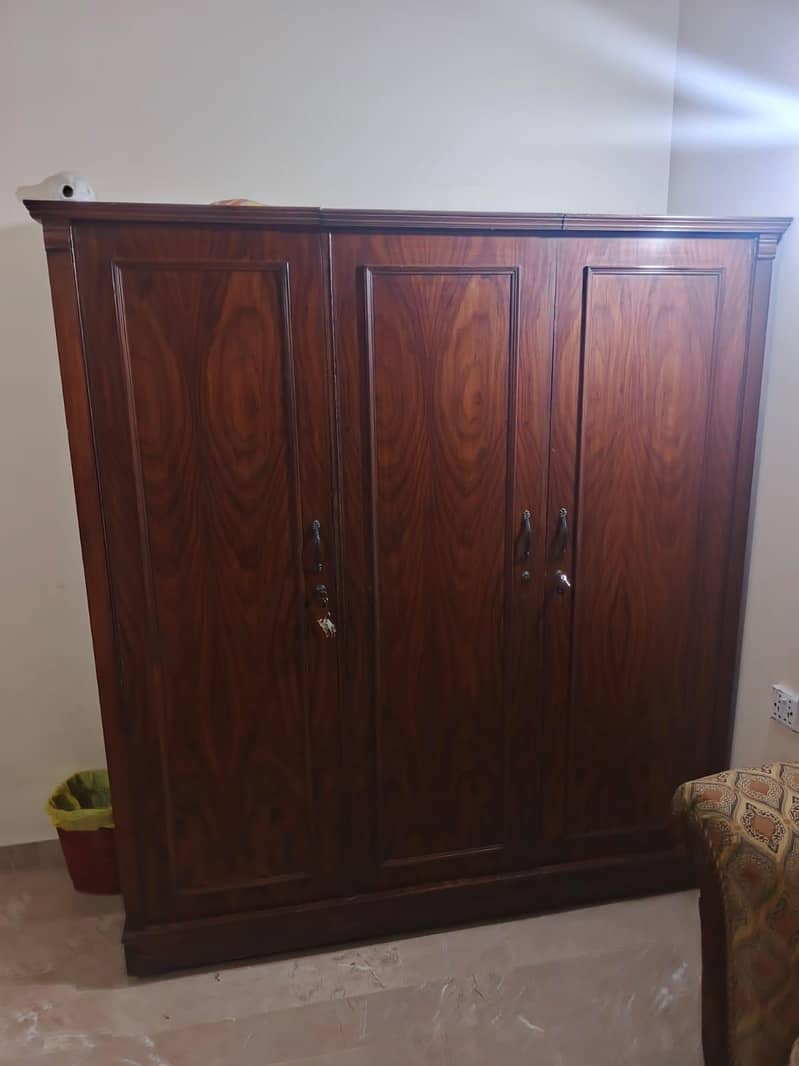 A complete Bedroom set 5