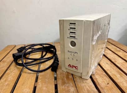 Computer UPS APC CS650