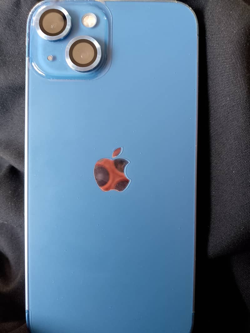 Apple iPhone 13 0