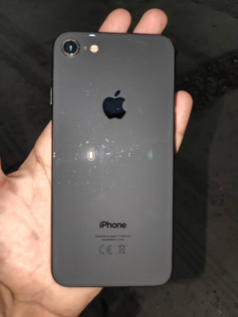 Apple iPhone 8 0
