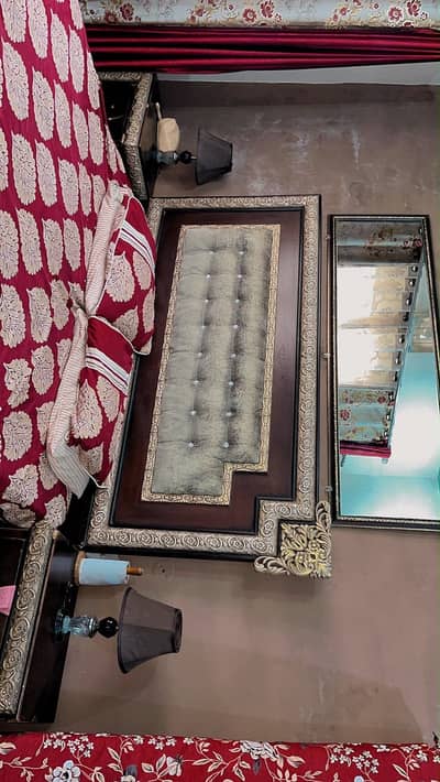 Bed dressing side tables