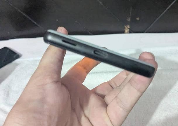 Google Pixel 6a 1