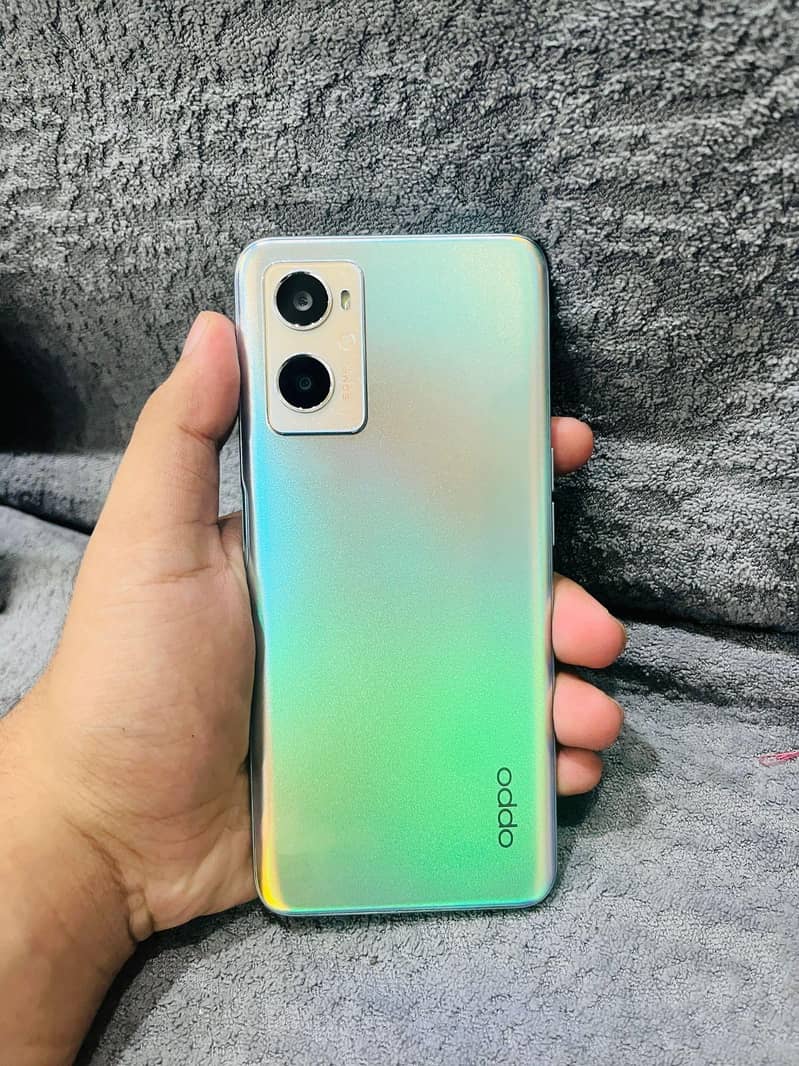 OPPO A96 0