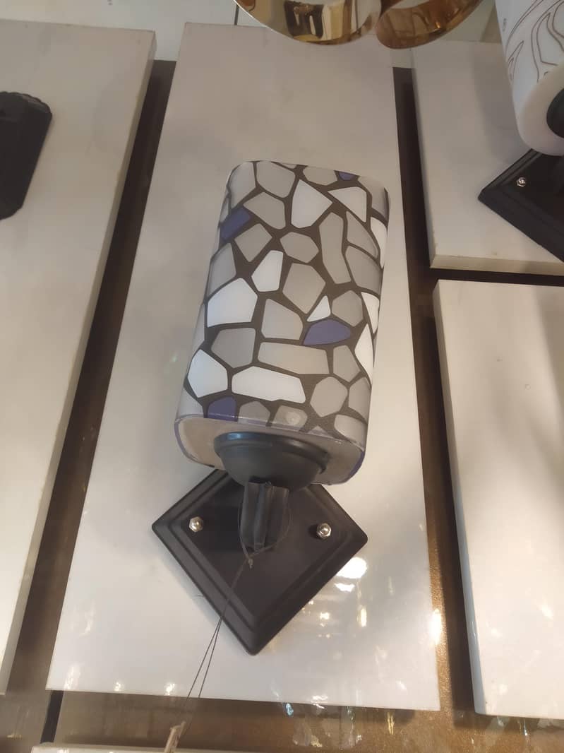WALL LIGHT 0