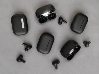 Wireless Earbuds Pro 2 (Black/White)