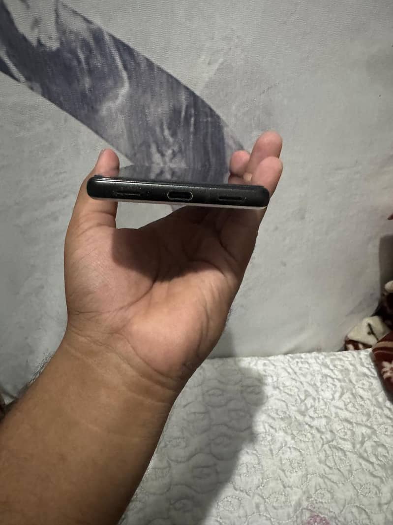 Google Pixel 6a 3