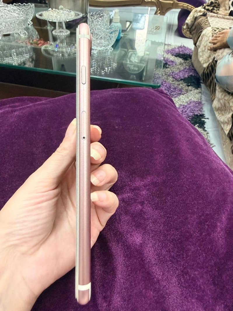 Apple iPhone 7 Plus 15
