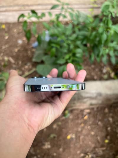 Apple iPhone 13 Pro