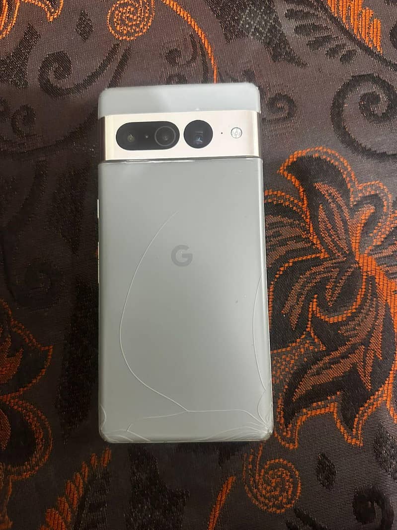 Google Pixel 7 Pro 2