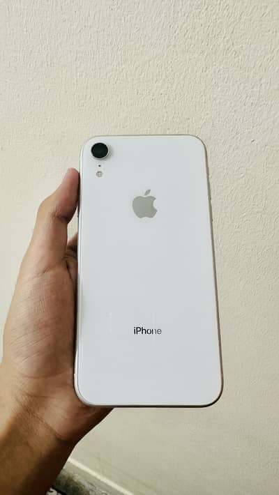Apple iPhone XR Factory Unlocked