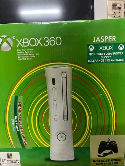 Xbox 360 with 2 controllers/ games and entertainment