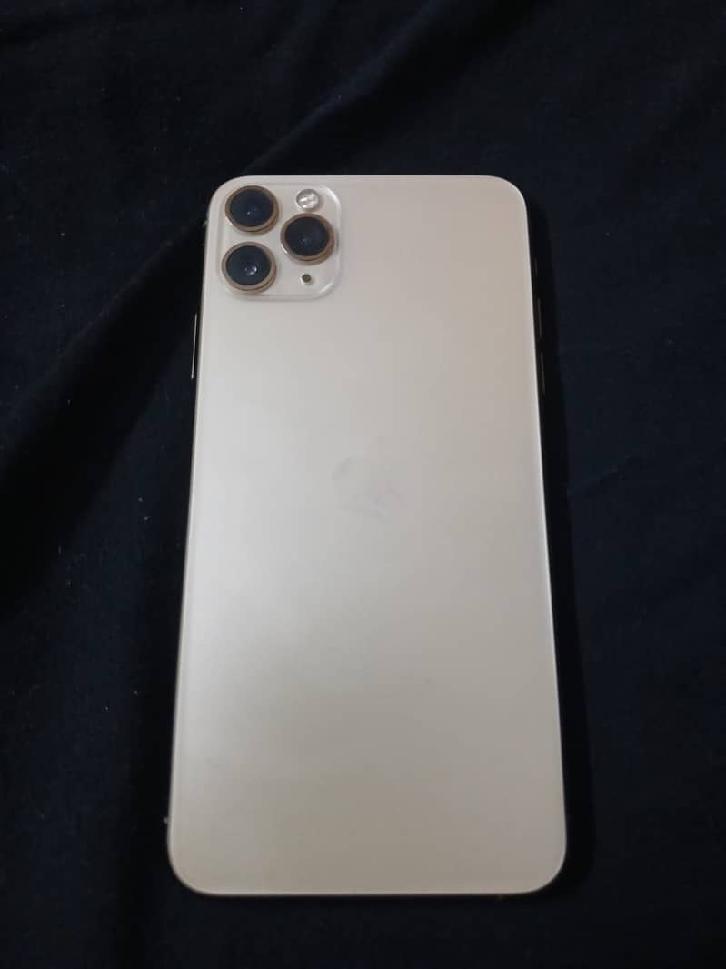Iphone 11 pro max 4