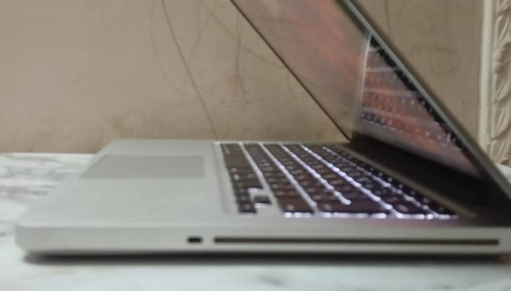MacBook pro 5