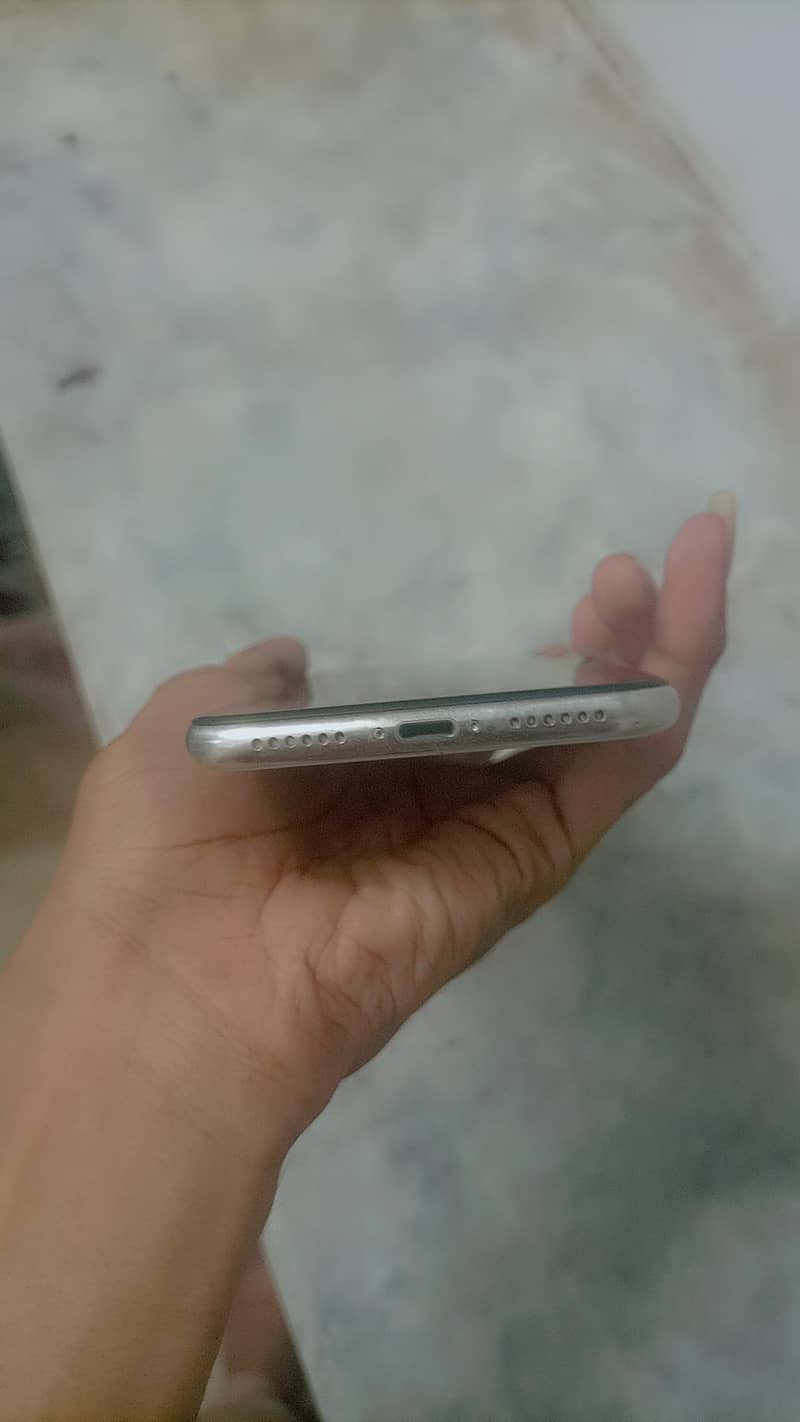 Apple iPhone X 2