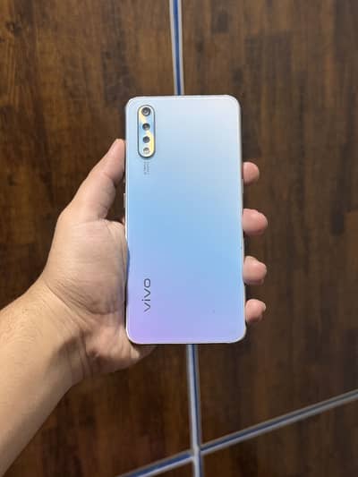 Vivo S1