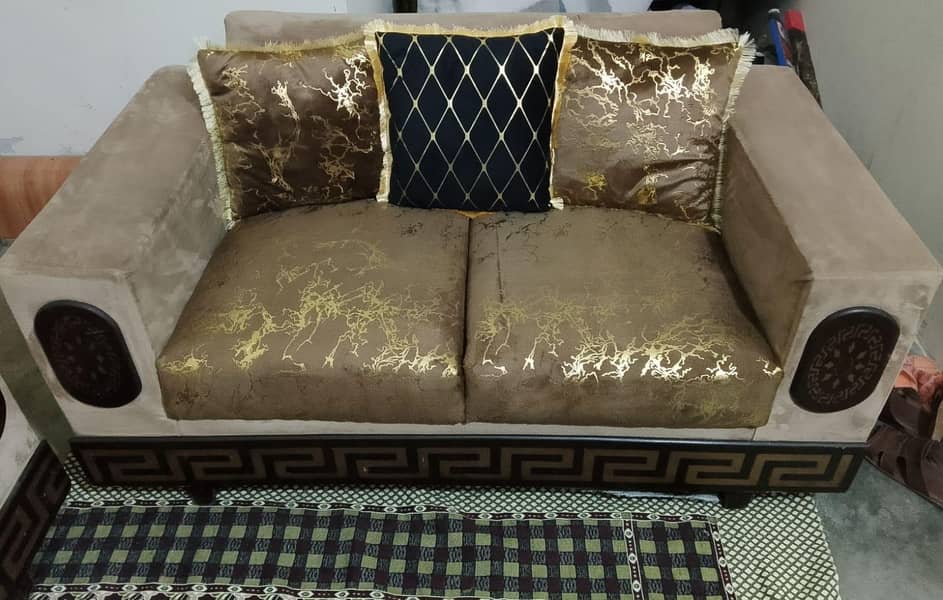 7 seater sofa 1