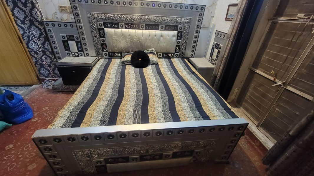 king size bed 4