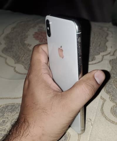 Apple iPhone XS Max 64 Gb White PTA Approved