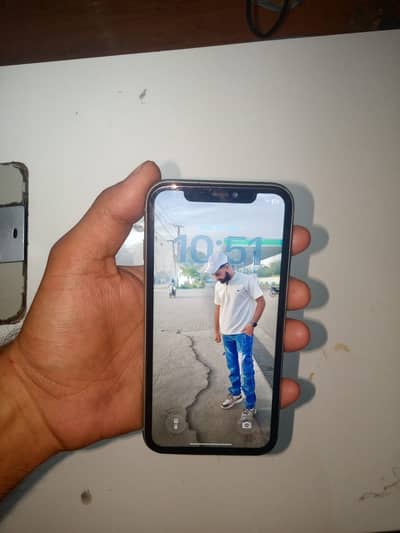 I phone 11 exchange posibal