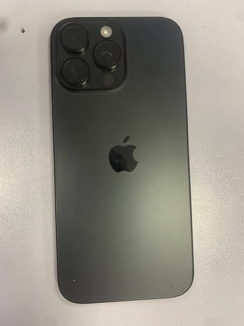Iphone 16 Pro Max 1