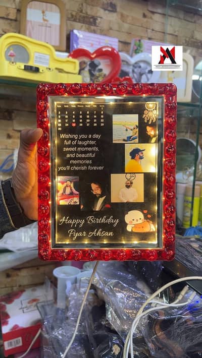 Customize photo frame