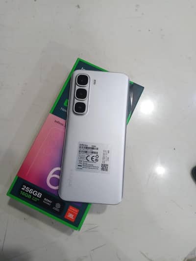Infinix hot 60 pro+ condition 10/10 Box charger available front finger