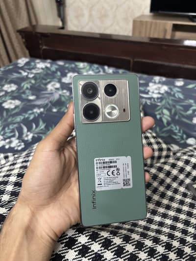 Infinix note 40 caplet box