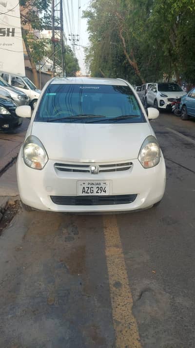 Toyota Passo 2016